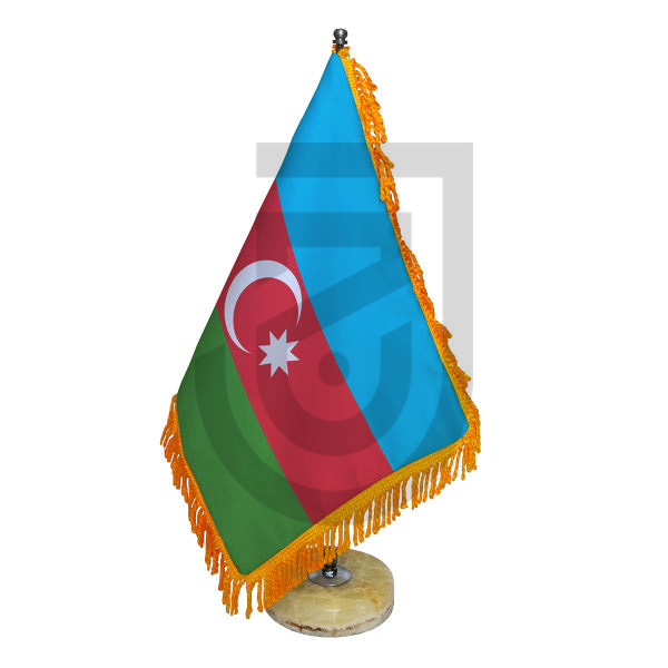پرچم جمهوری آذربایجان دور ریشه