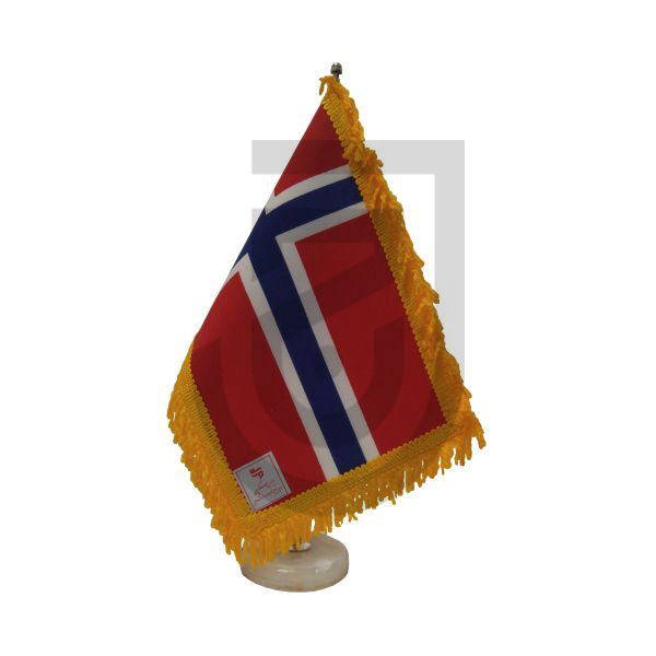 پرچم نروژ دور ریشه