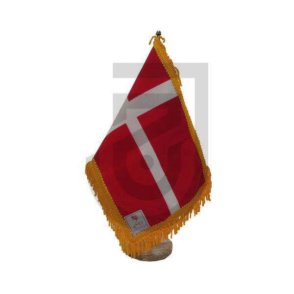 پرچم دانمارک دور ریشه